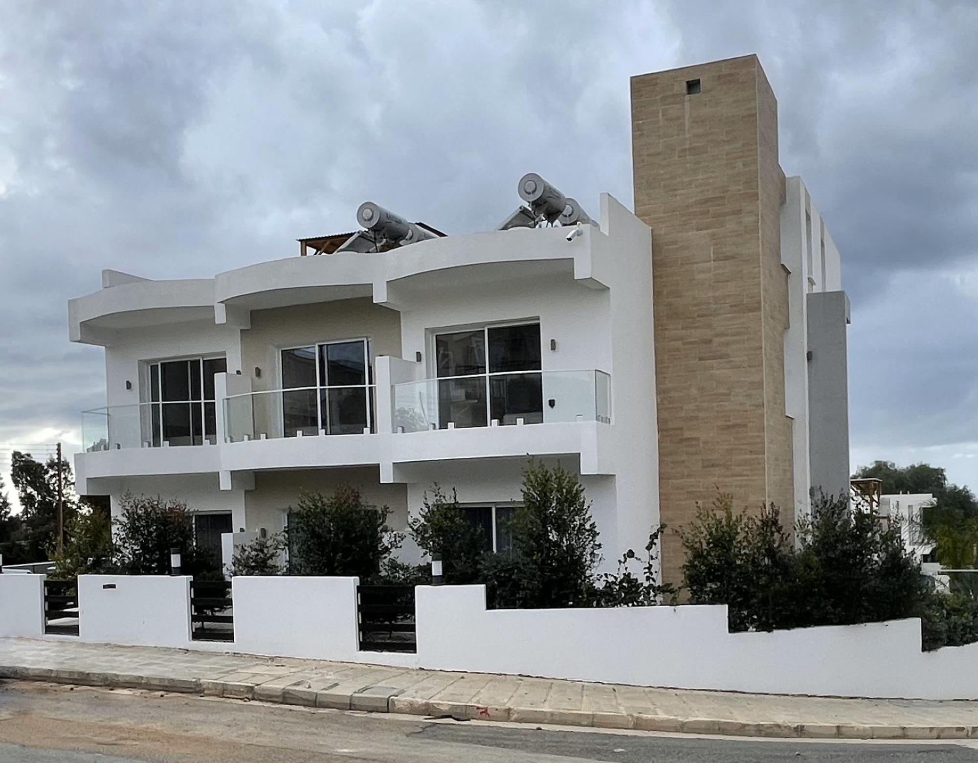 Arf Apartments - With Jacuzzi At The Complex Emba Exterior foto